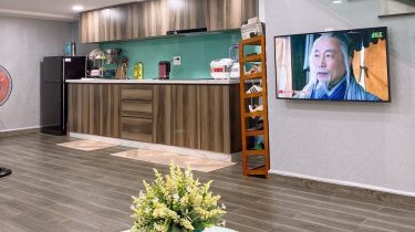 Bán Nhà 5x10m trệt lửng full nội thất Thủ đức giá 2,2 tỷ hh2%