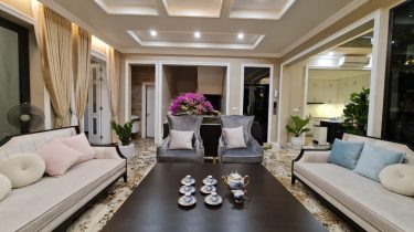 Bán Biệt thự đường VIP Liên Phường Q9 gần Global City  Dt: 15 x 18m cn 275m2 giá 32 tỷ