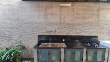 Bán Biệt thự đường VIP Liên Phường Q9 gần Global City  Dt: 15 x 18m cn 275m2 giá 32 tỷ