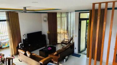 Hh 2% [ Q2] Bán biệt thự góc 2mt 160m2 4 tầng Full NT chỉ 25 tỷ