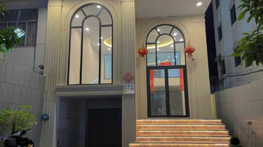 Tòa Nhà Mặt Tiền Lê Quang Định Hầm 9 Tầng PCCC 8m x 25m Căn Góc 72 Tỷ